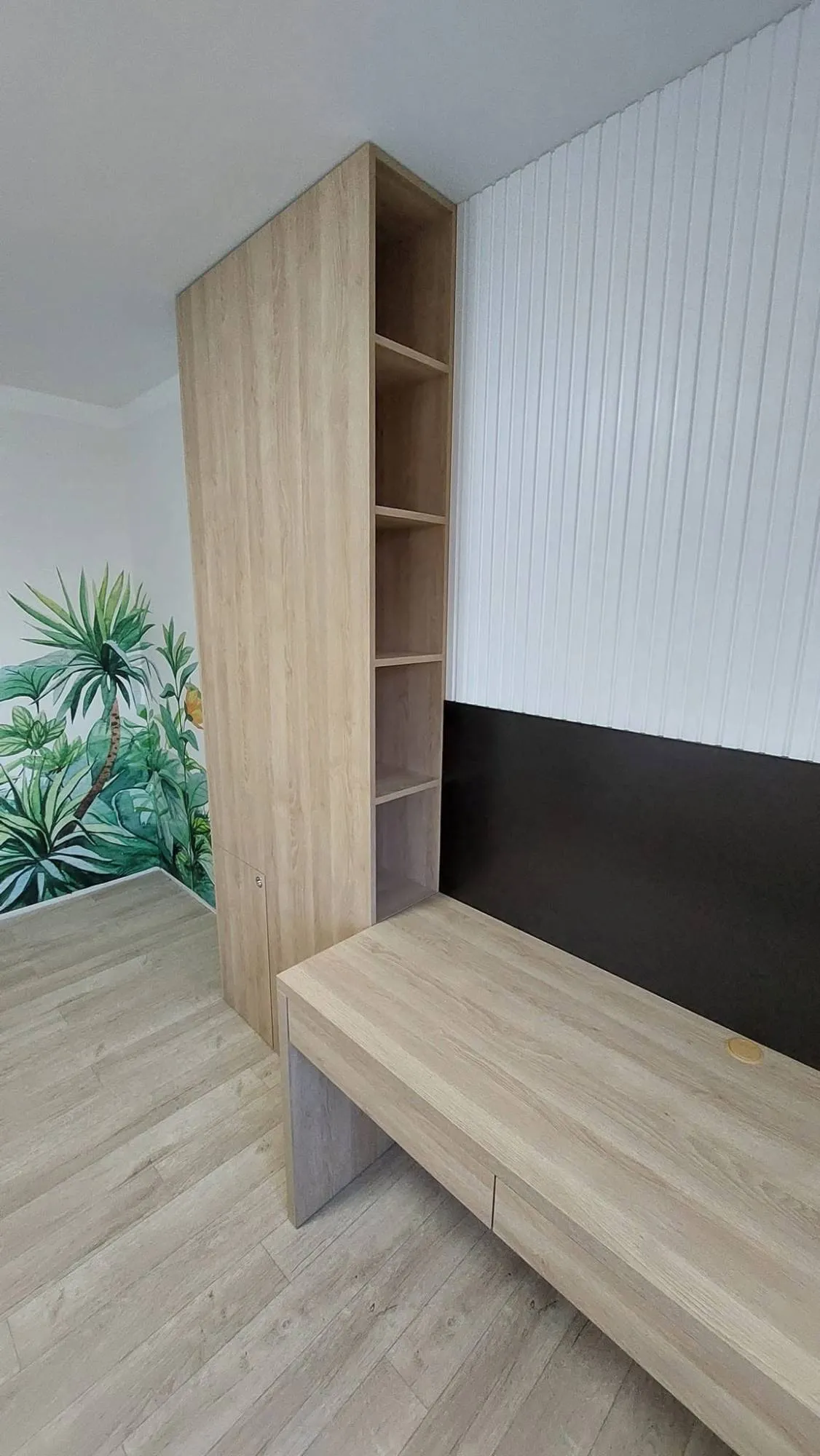 Detská izba s písacím stolom – fotka 3